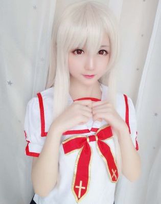 意大利多娜泰拉三点