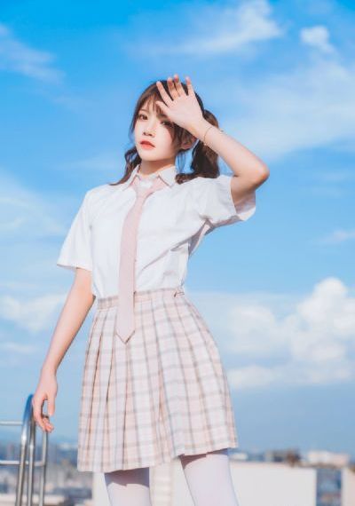 久久青草免费视频