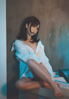 蛛网男孩恐怖电影在线观看